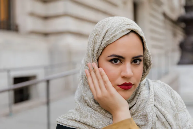 Desire, Covered and Uncensored: Muslim Women Are Rewriting What It Means to Feel Beautiful